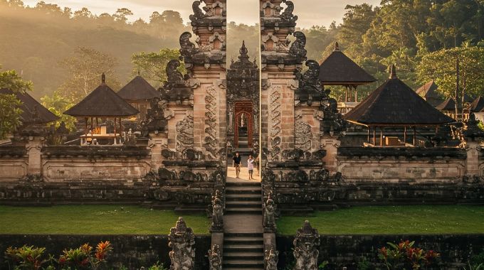 10 Pura Terbesar Di Bali Yang Terkenal Dengan Pesona Keindahannya